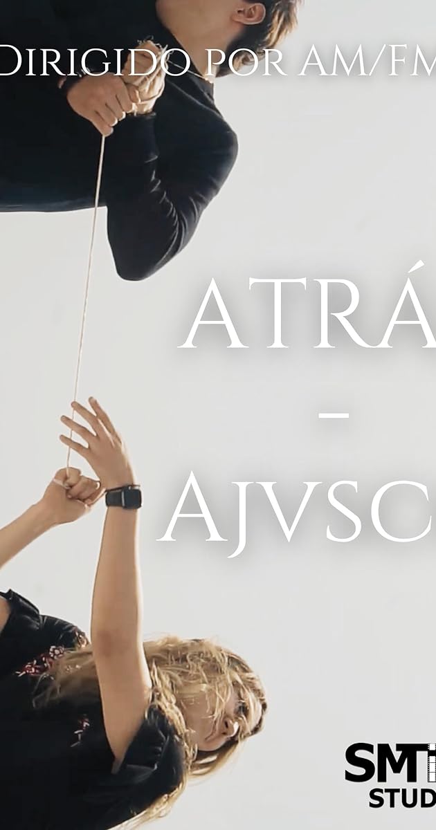 Atrás