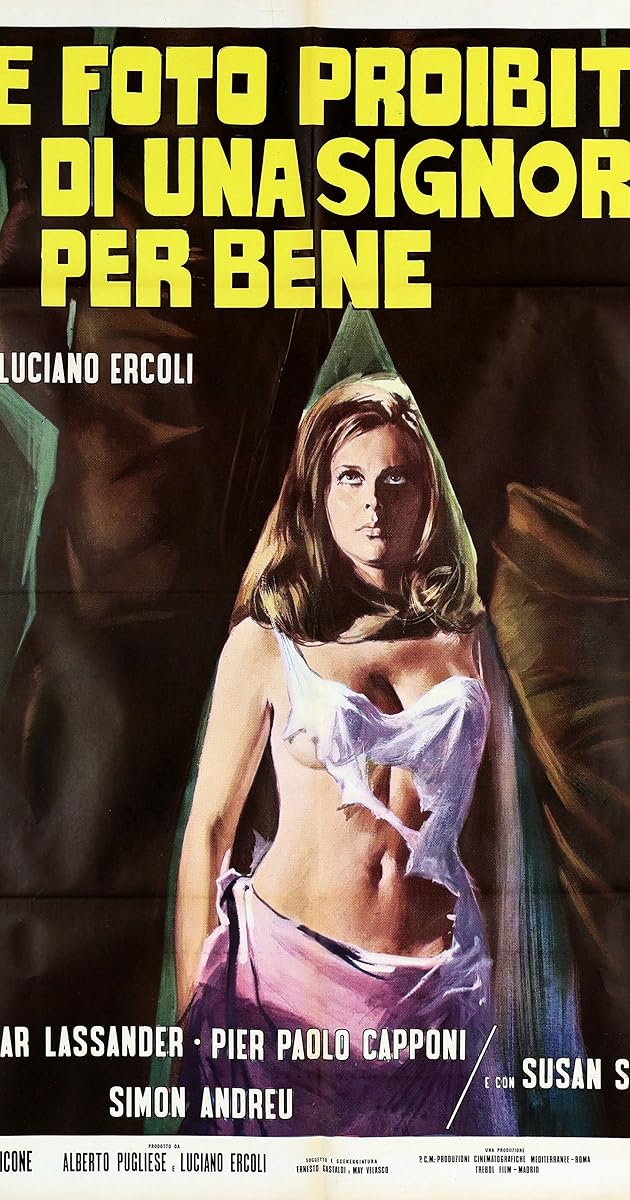 Le foto proibite di una signora per bene