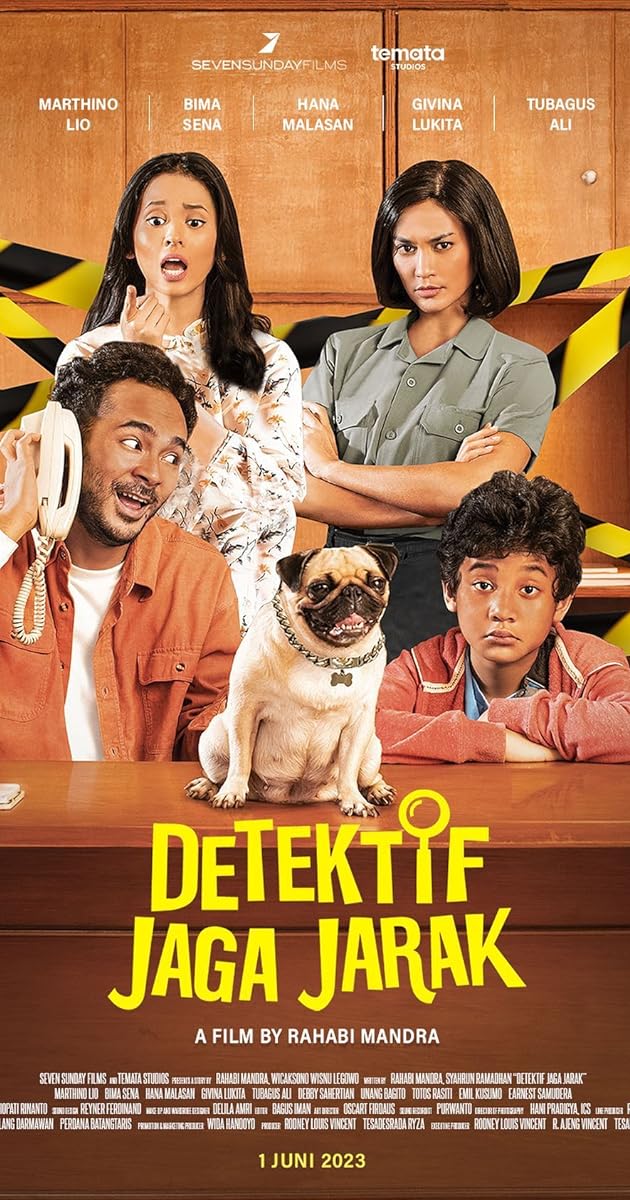 Detektif Jaga Jarak